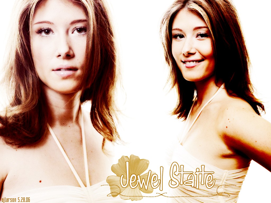 Jewel Staite wall  (1024x768)