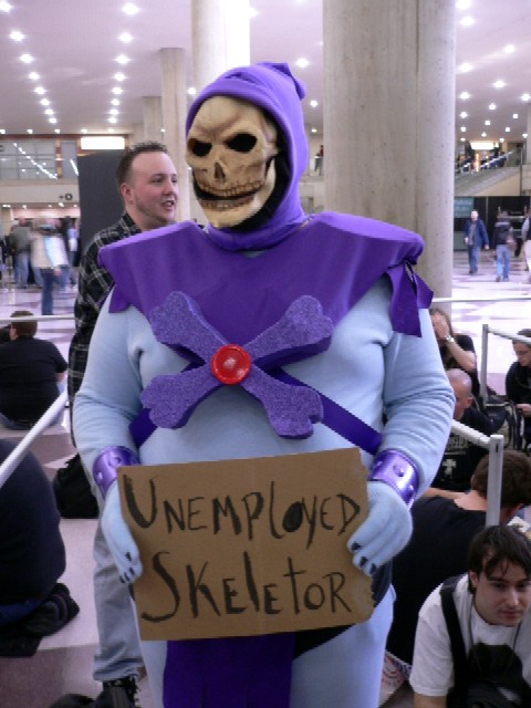 nakedandarticulate as Unemployed Skeletor